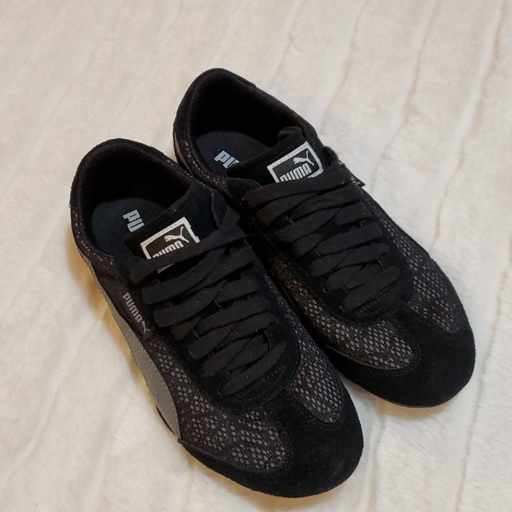 Puma sneakers